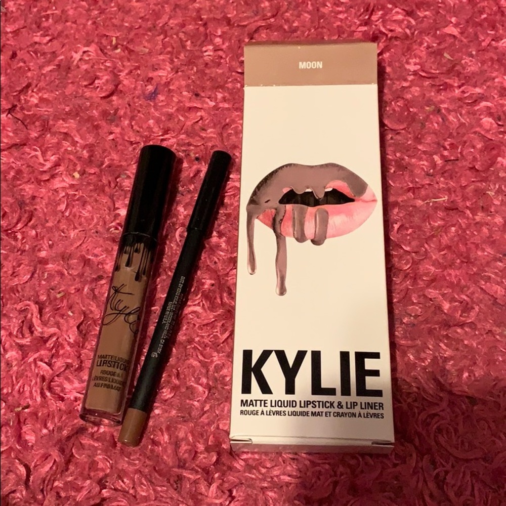 kylie lip kit